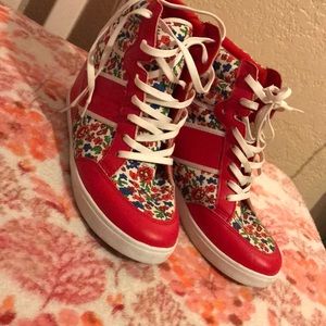 Cute heeled boots💖